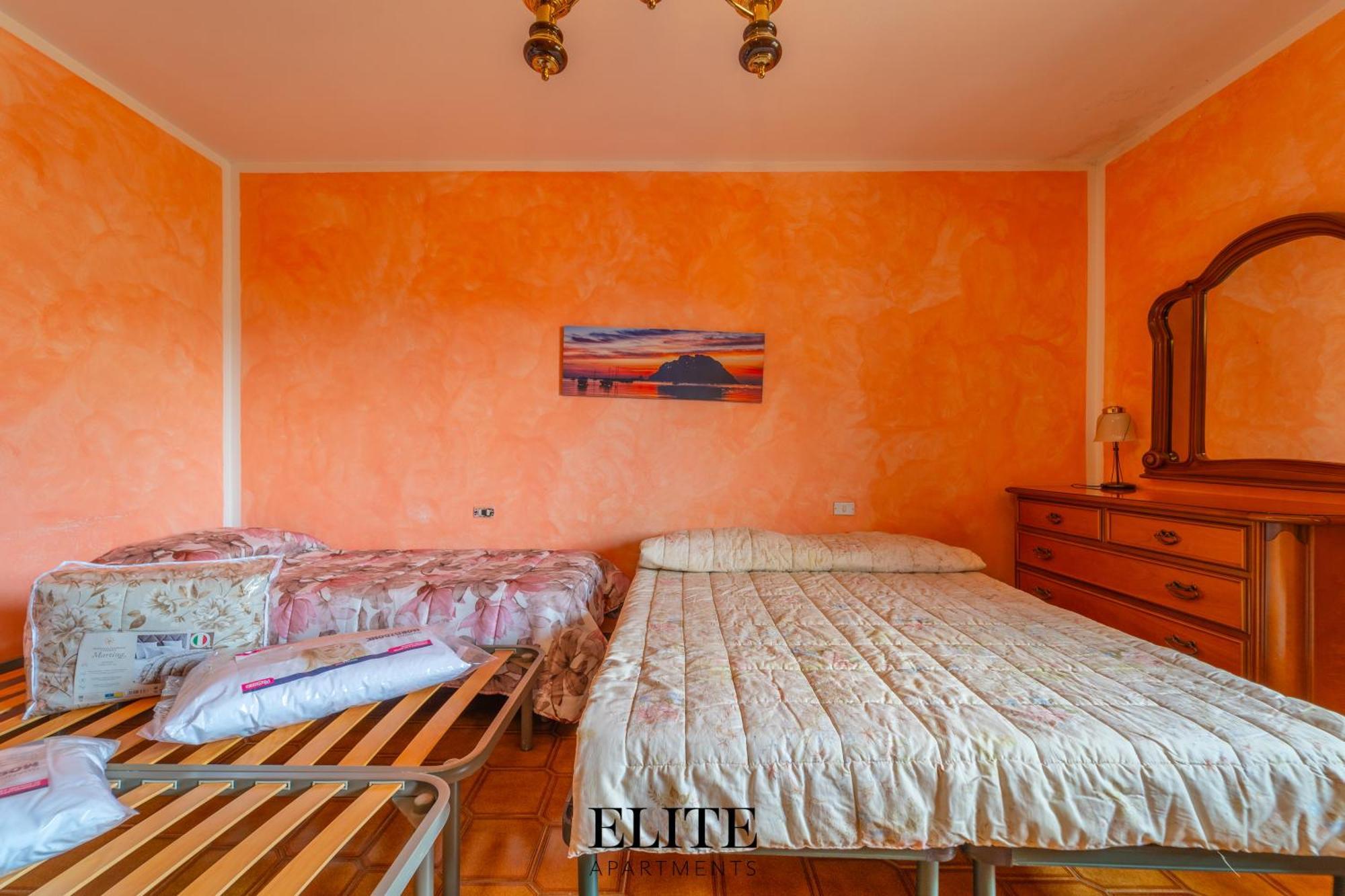 B&B My Home Al Centro Di Olbia Kültér fotó